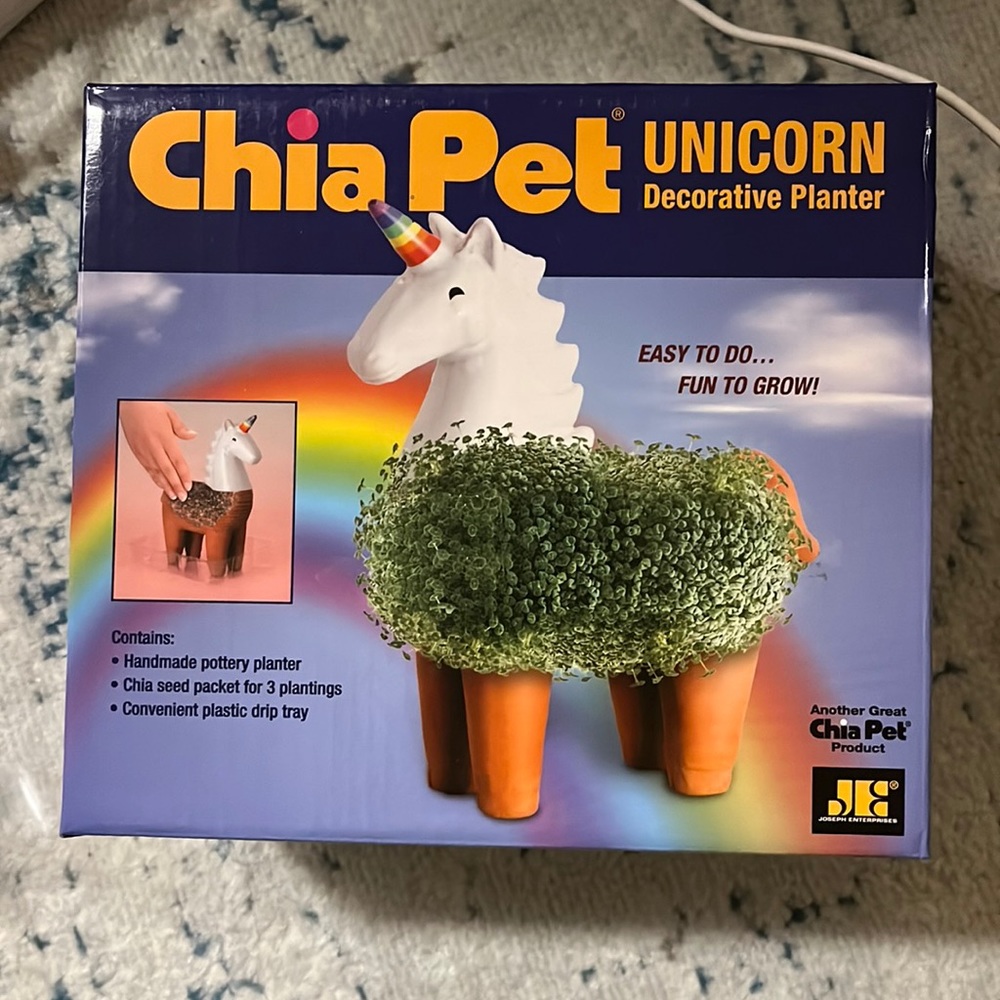 Chia pet unicorn